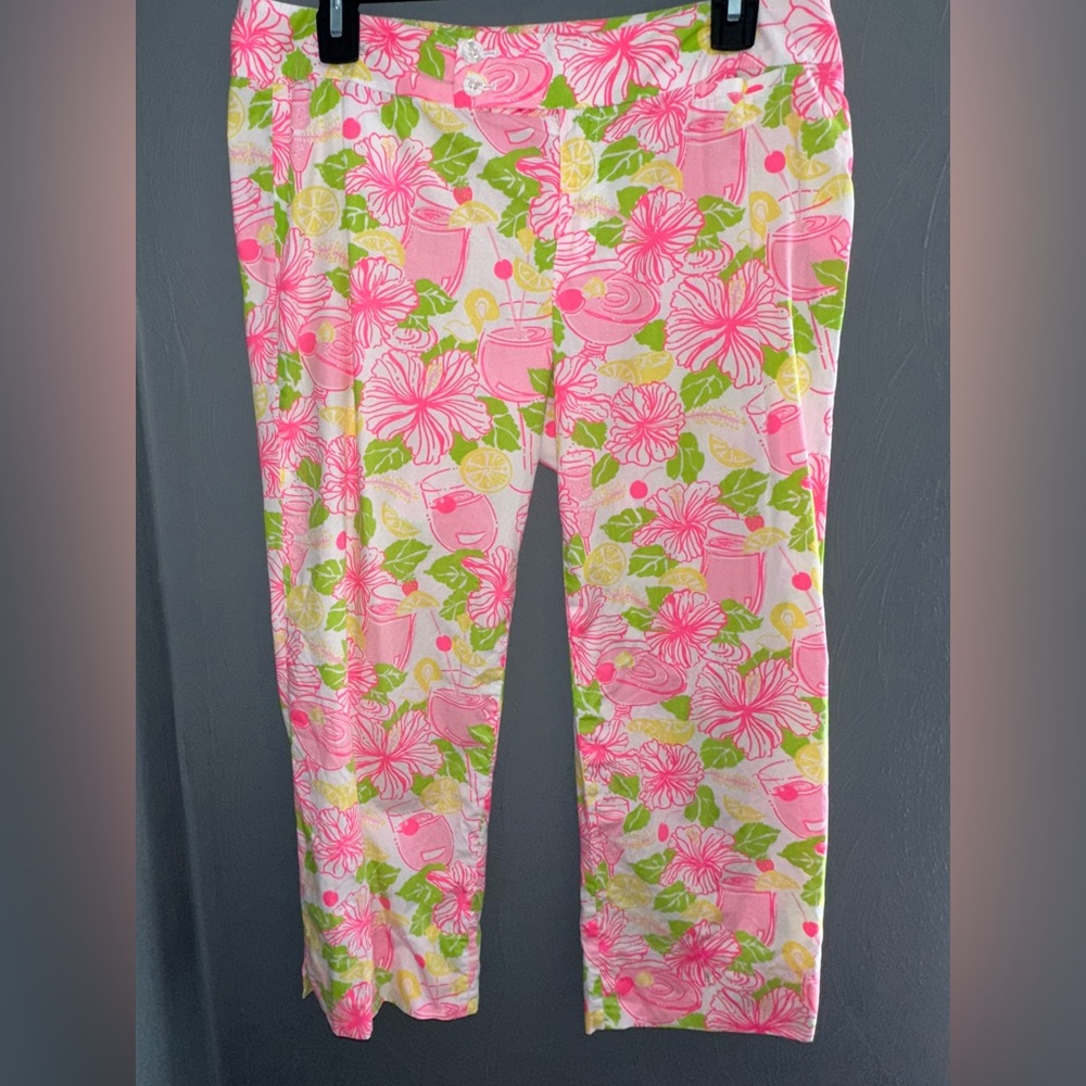 Lilly Pulitzer Pink and Green Floral capris Palm beach fit